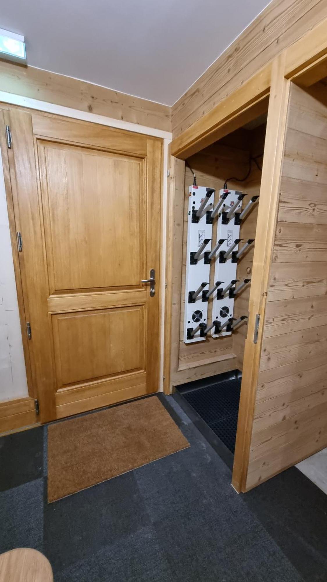 Ferienwohnung L'Etoile Du Linga Châtel Exterior foto
